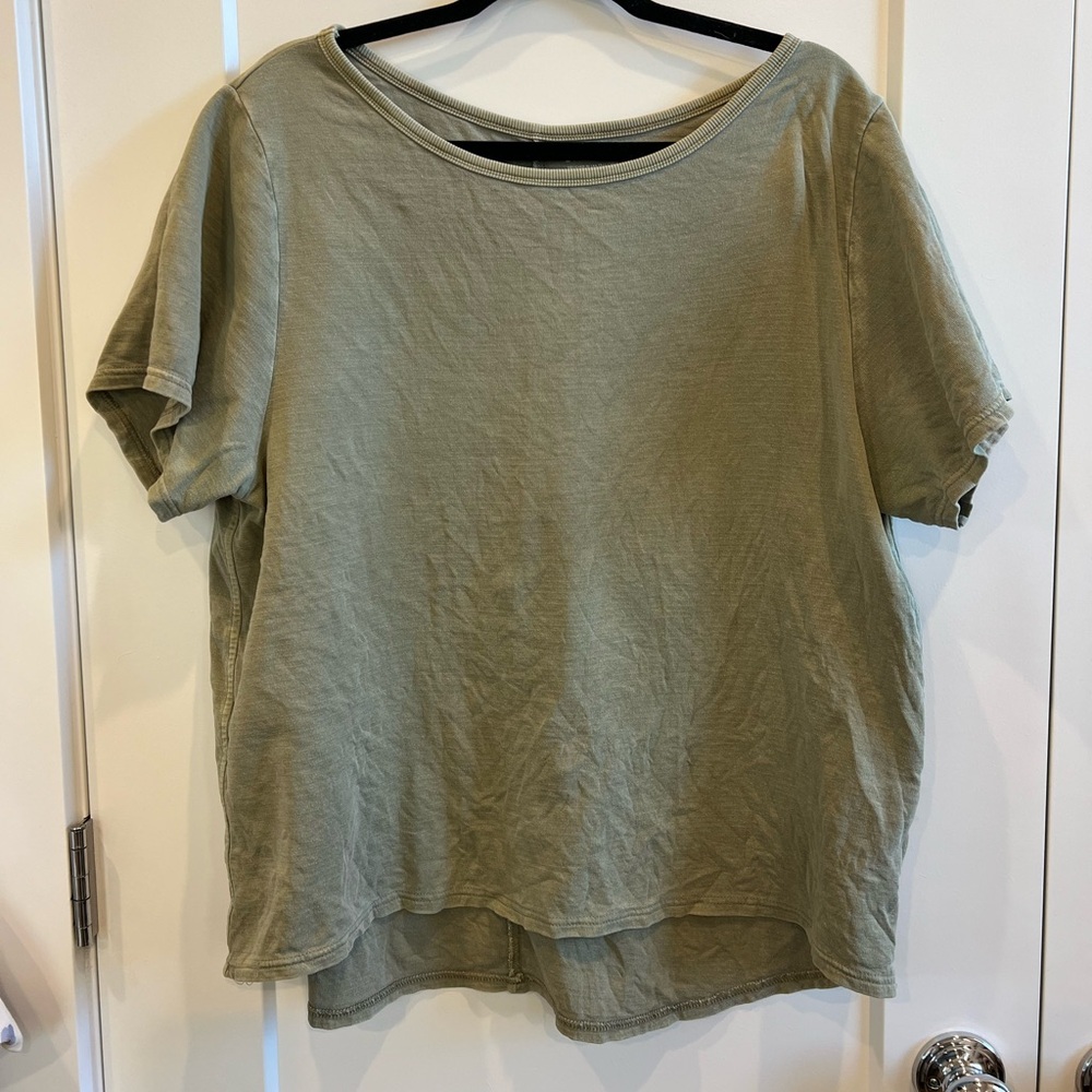 Athleta Sundown Boatneck Tee Casual Shadow Olive Green XL